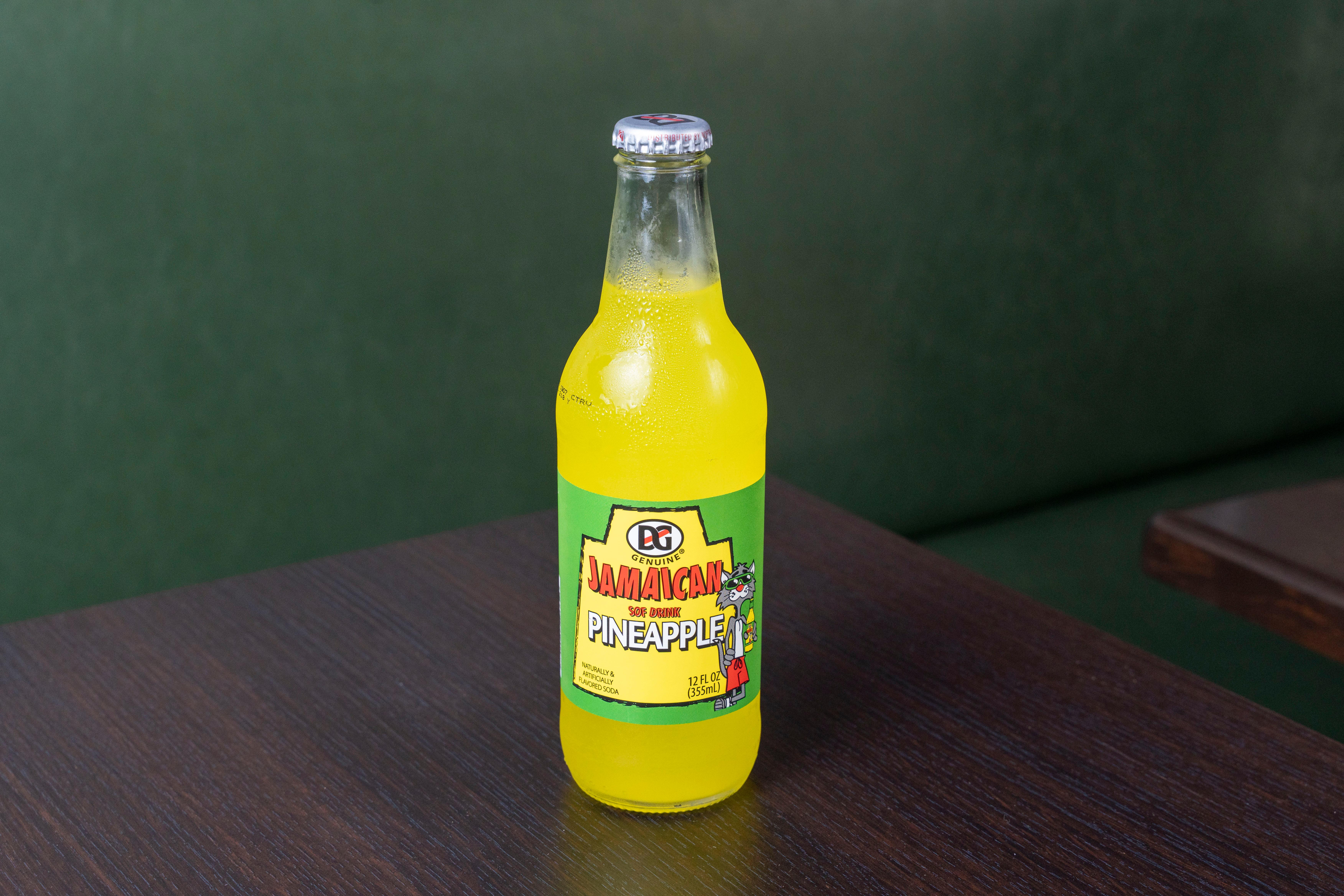 DG PINEAPPLE SODA.