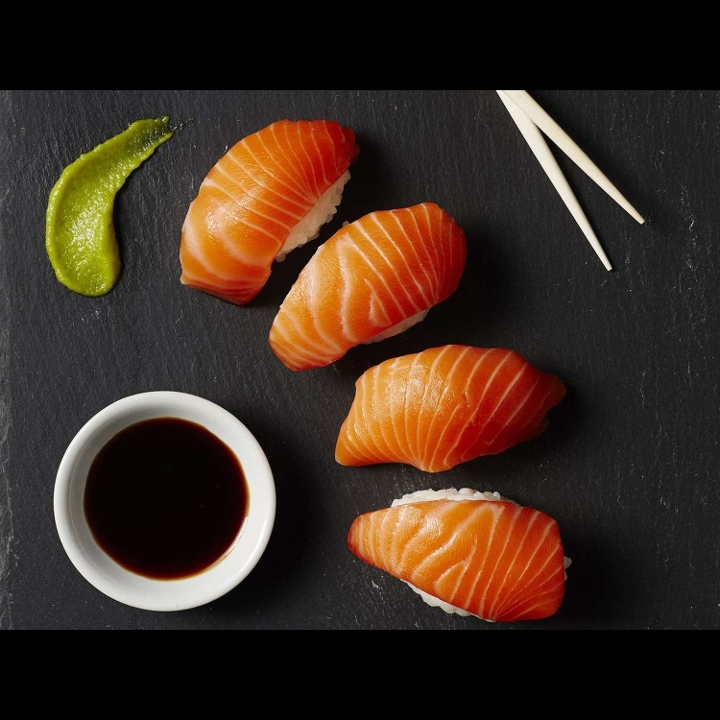 1 Pc Sushi "Sake" Salmon.