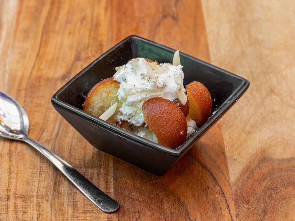 Gulab Jamun Fusion.