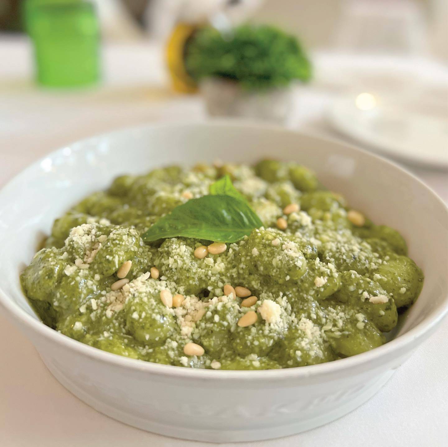 Gnocchi al pesto.