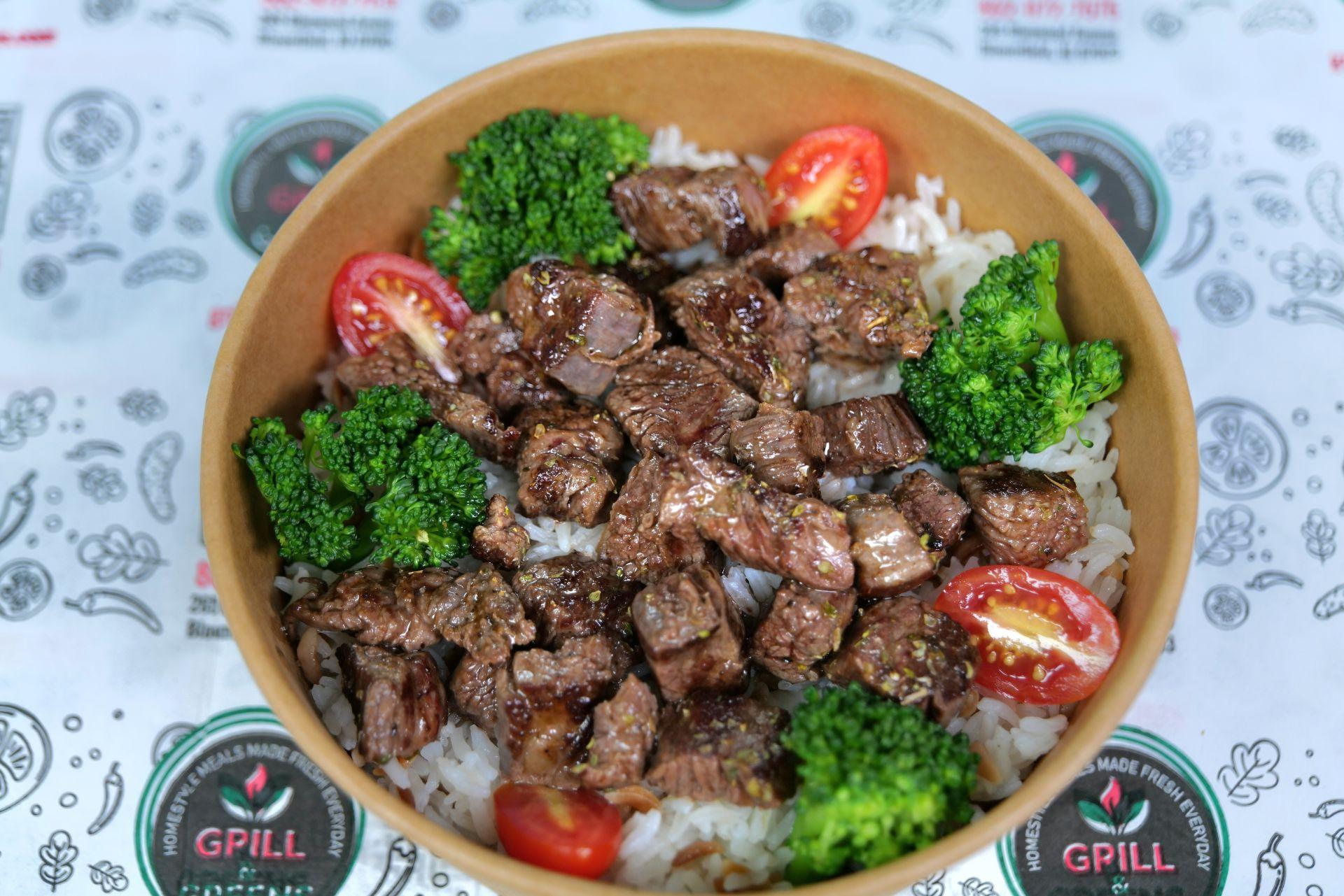 Grilled Steak w/ Rice or House Salad.