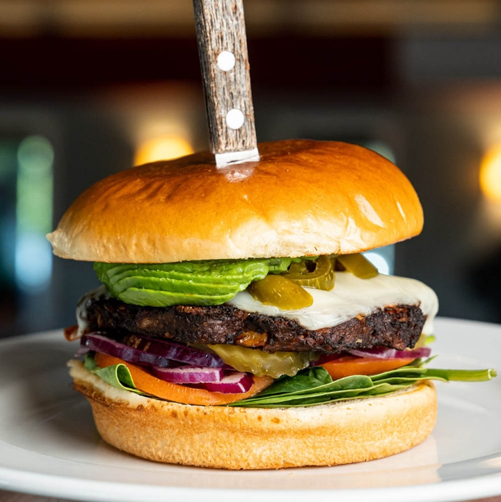 Black Bean Burger (V).