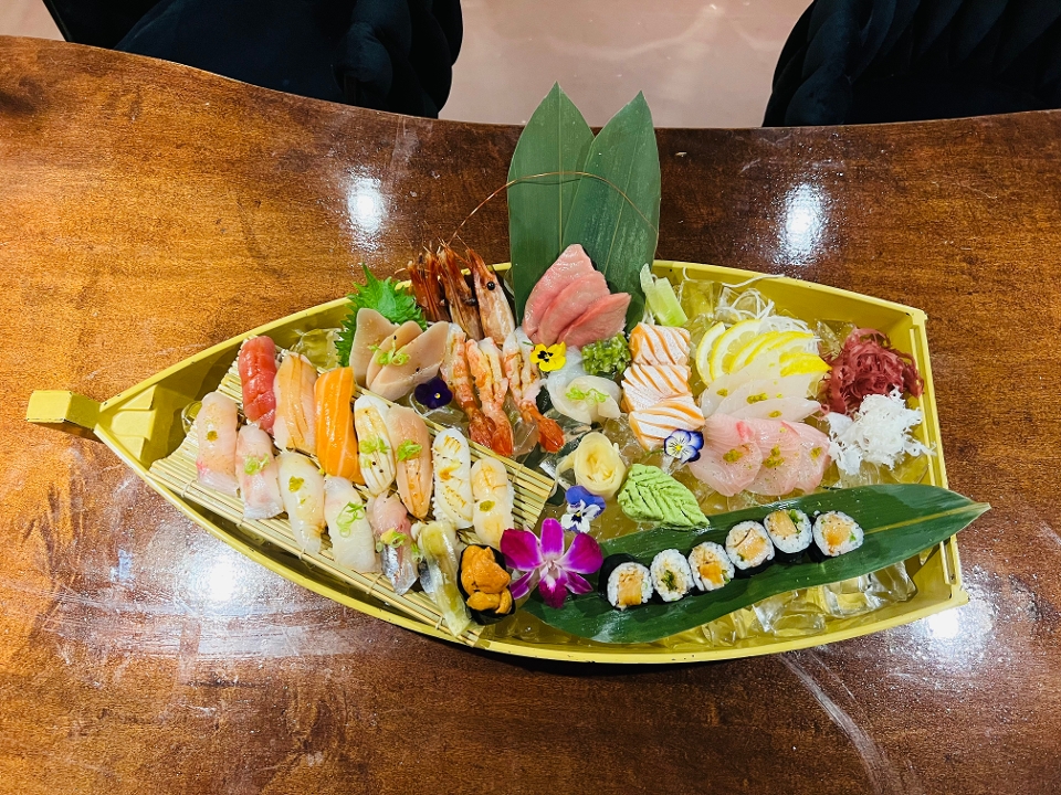 Premium Nigiri and Sashimi Plate.