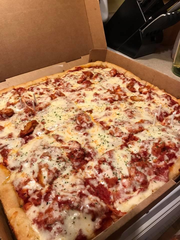 16" SICILIAN CHICKEN PARMESAN PIZZA.