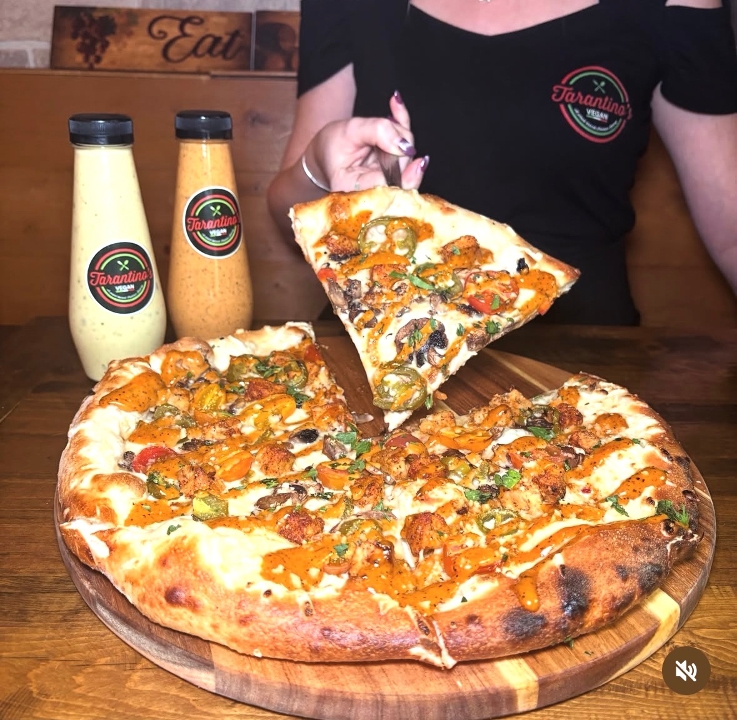 Spicy Cajun Chicken pizza.