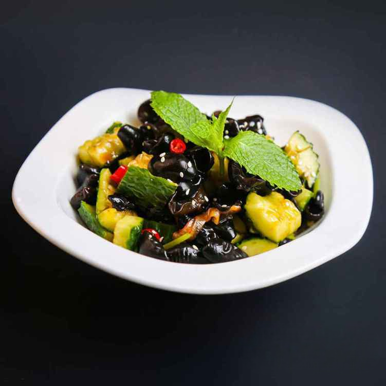 AP6. 陳醋木耳青瓜/Marinated Black Fungus.