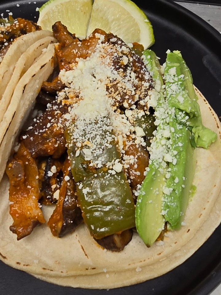 TO GO TACO - Nopales & Mushroom.