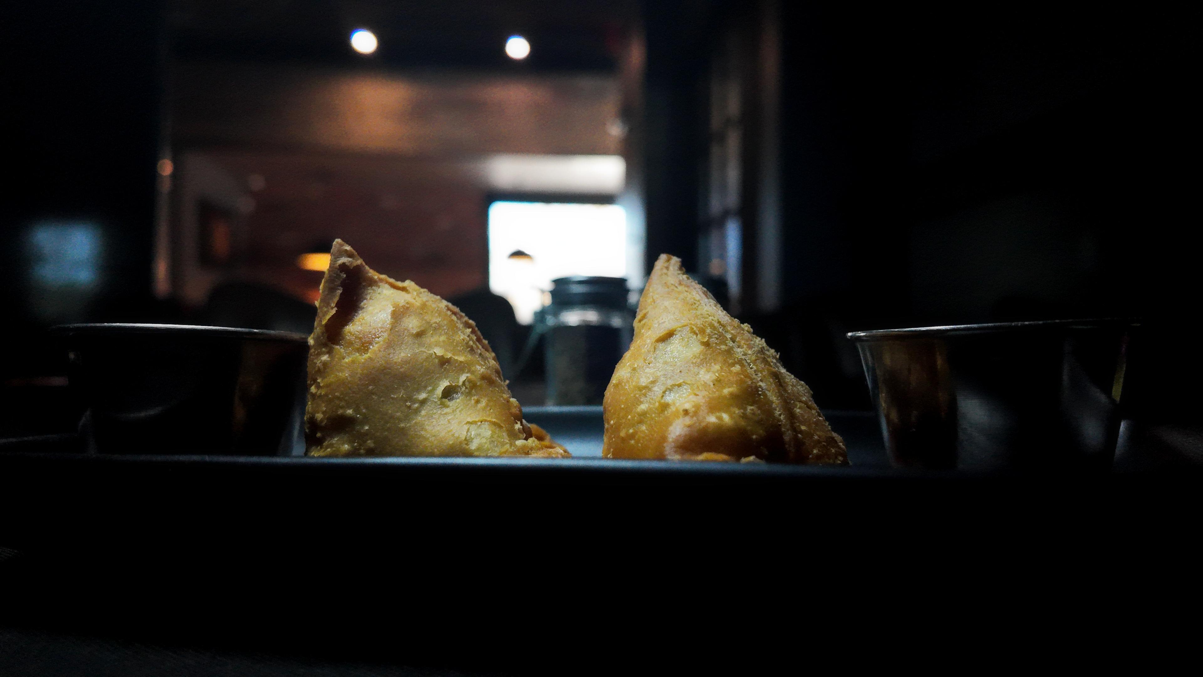 Crispy Fried Veg Samosa.