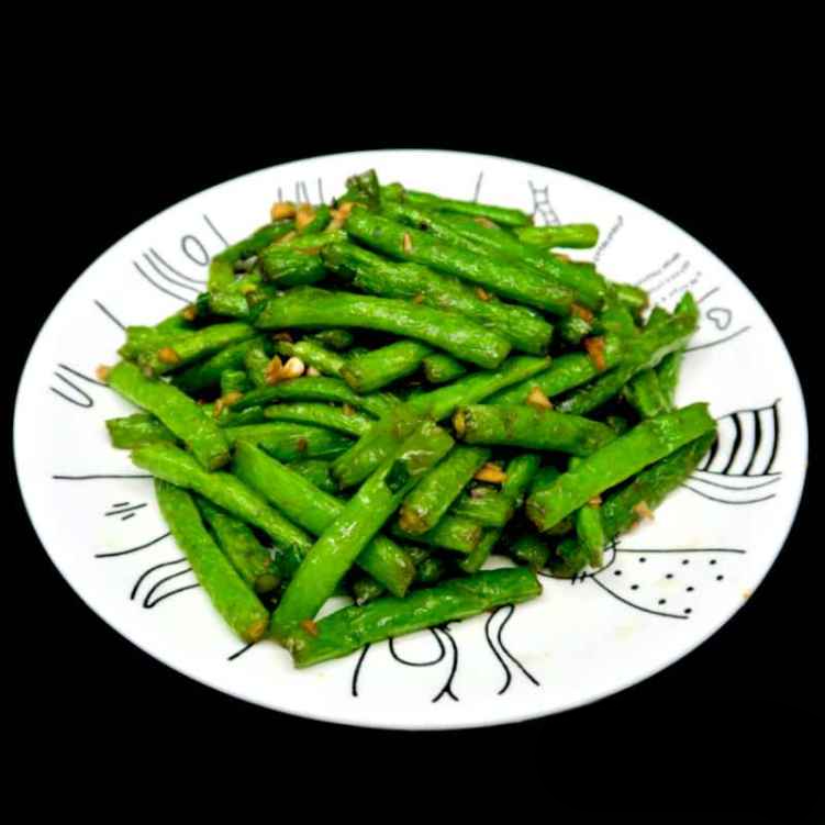 VG8. 蒜蓉四季豆/Sauteed String Beans w. Garlic.