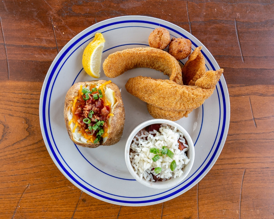 3 Piece Lunch Catfish.