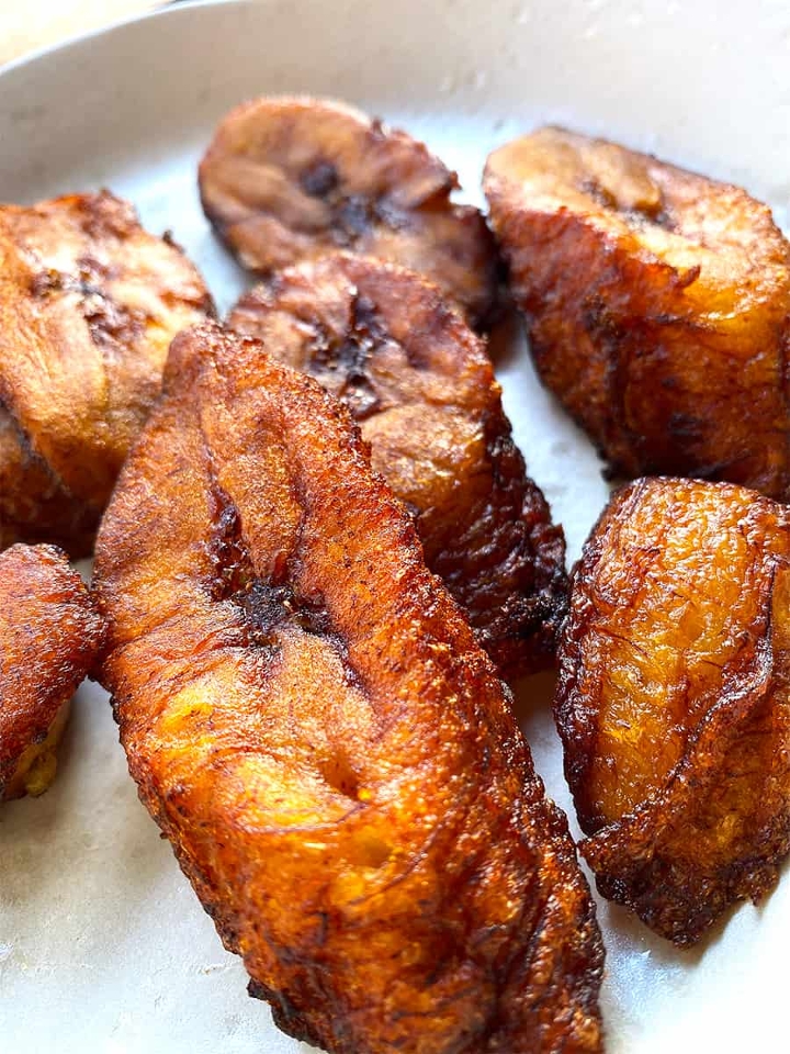 Side of Plantain- Platano.