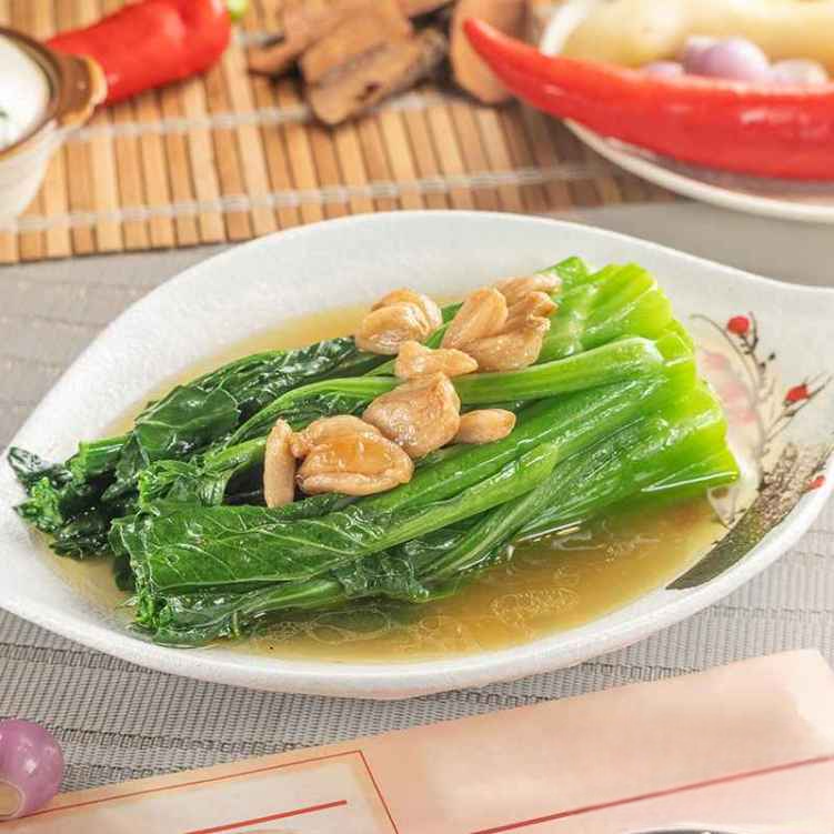 VG11. 上湯蒜子菜心/Yu Choy w. Garlic in Supreme Broth.