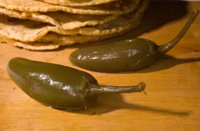 Jalapeño Regular Peppers.