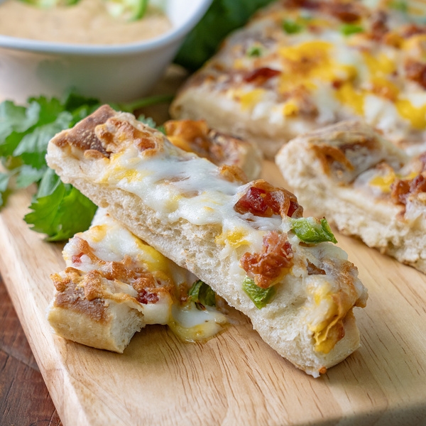 FLAT BREAD JALAPENO  BACON CHEEDAR ( NEW ).