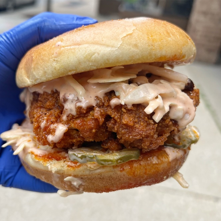 THE BIG NASHVILLE CHIK'N SANDWICH.
