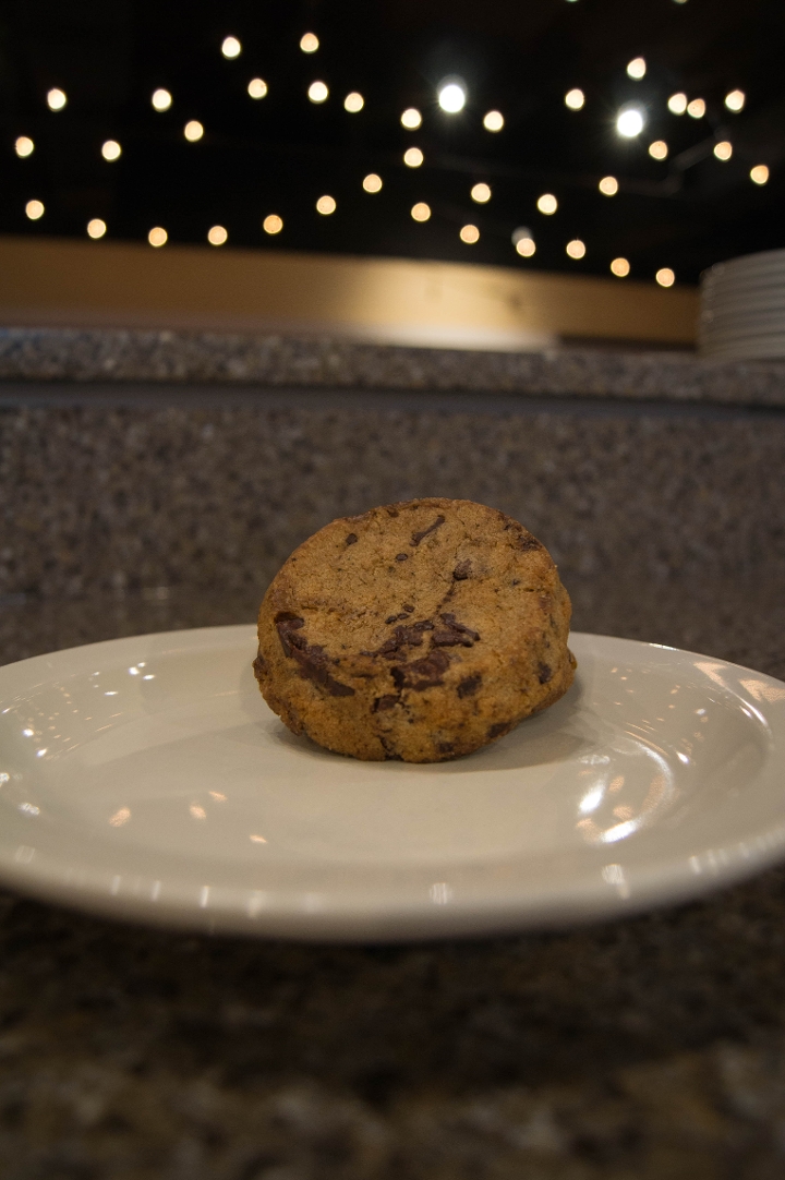 Chocolate Chip Cookie (2 cookies).