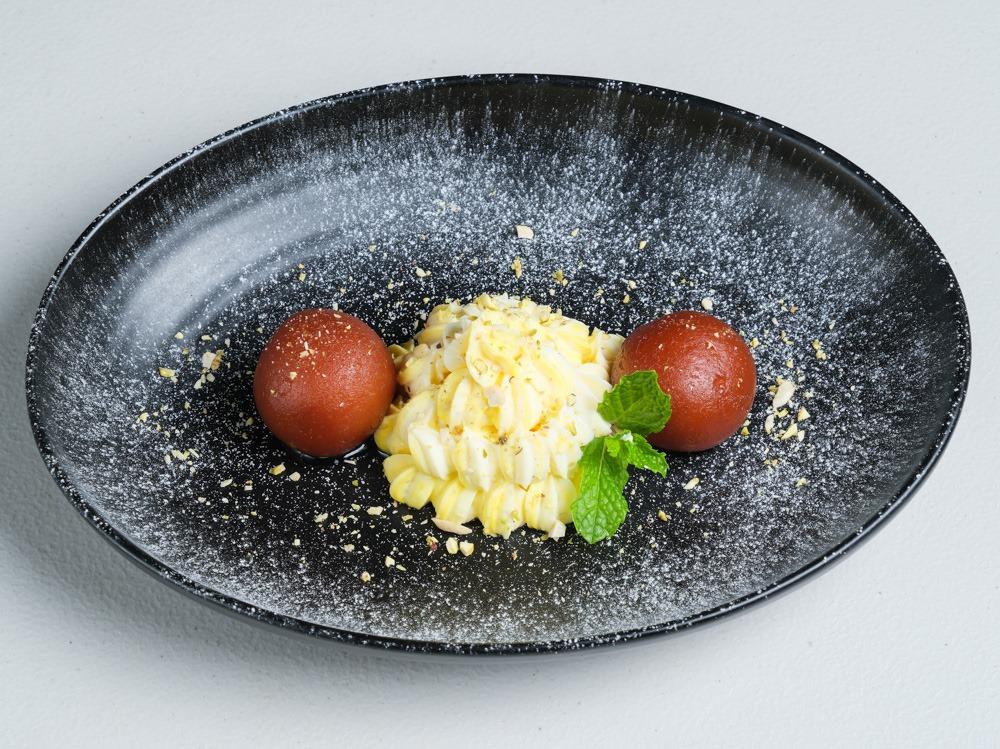 Gulab Jamun with Shrikhand.
