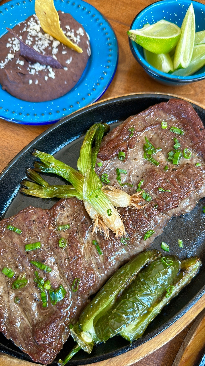 Queen's Cut Arrachera Steak (10 oz).