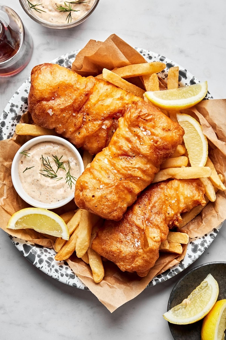 3 Pieces Cod Fish & Chips.