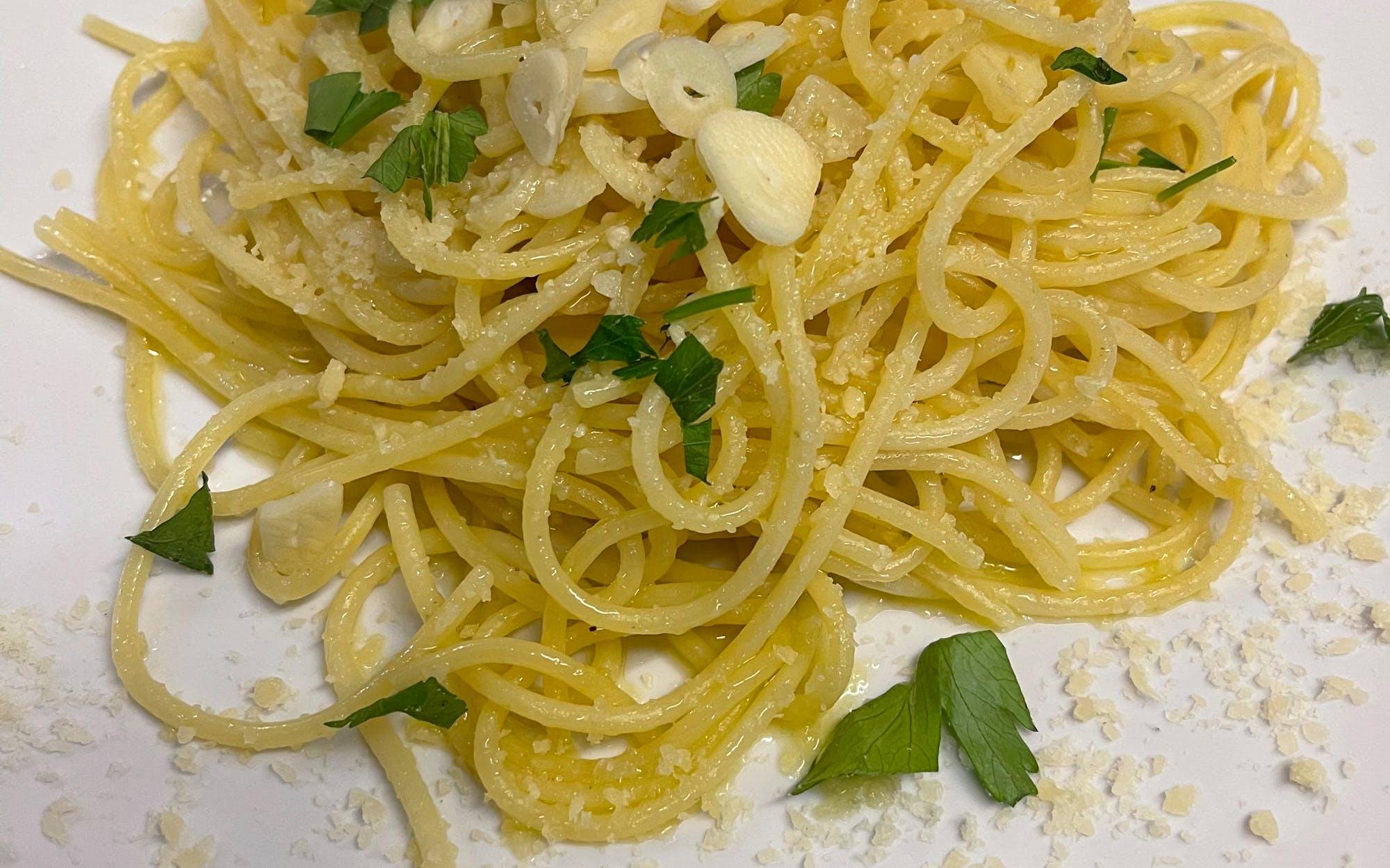 Pasta Aglio e Olio Gluten Free.