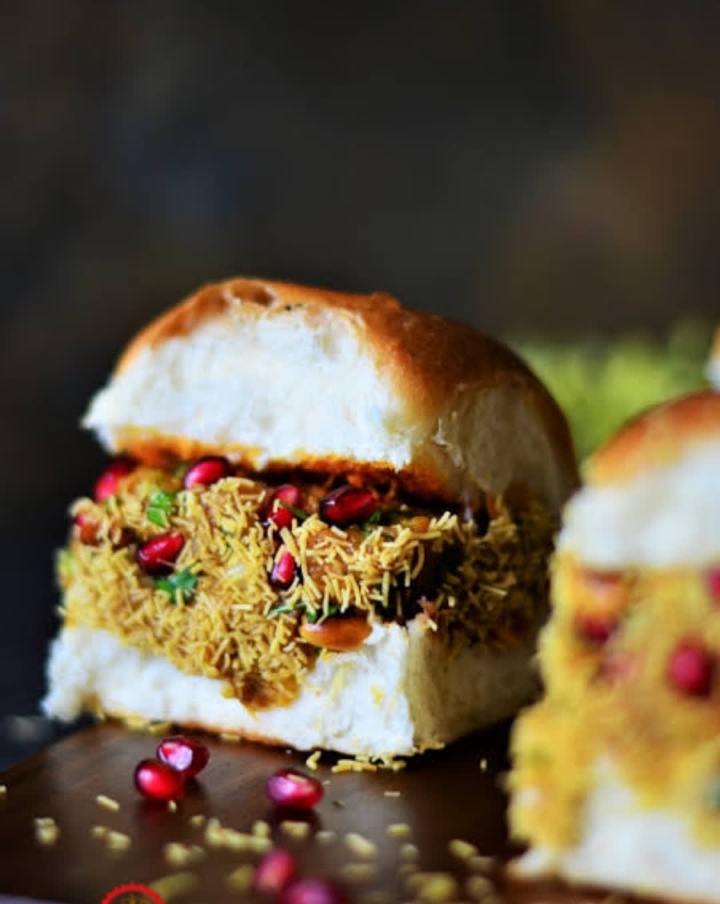 Dabeli.