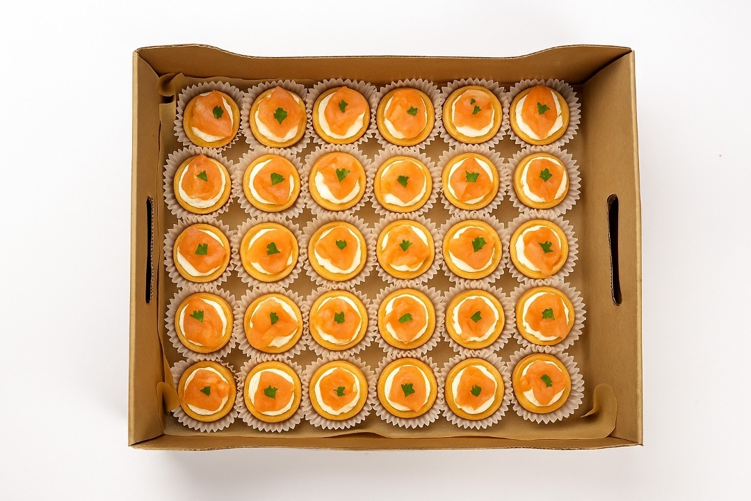 Smoked Salmon Baby Tart Platter.