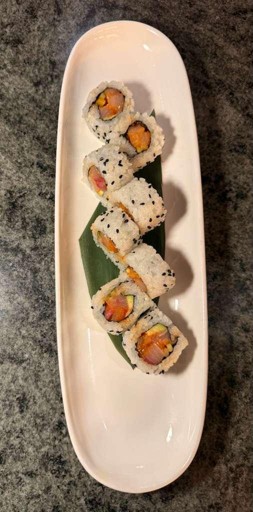 Spicy Yellowtail Roll Maki.