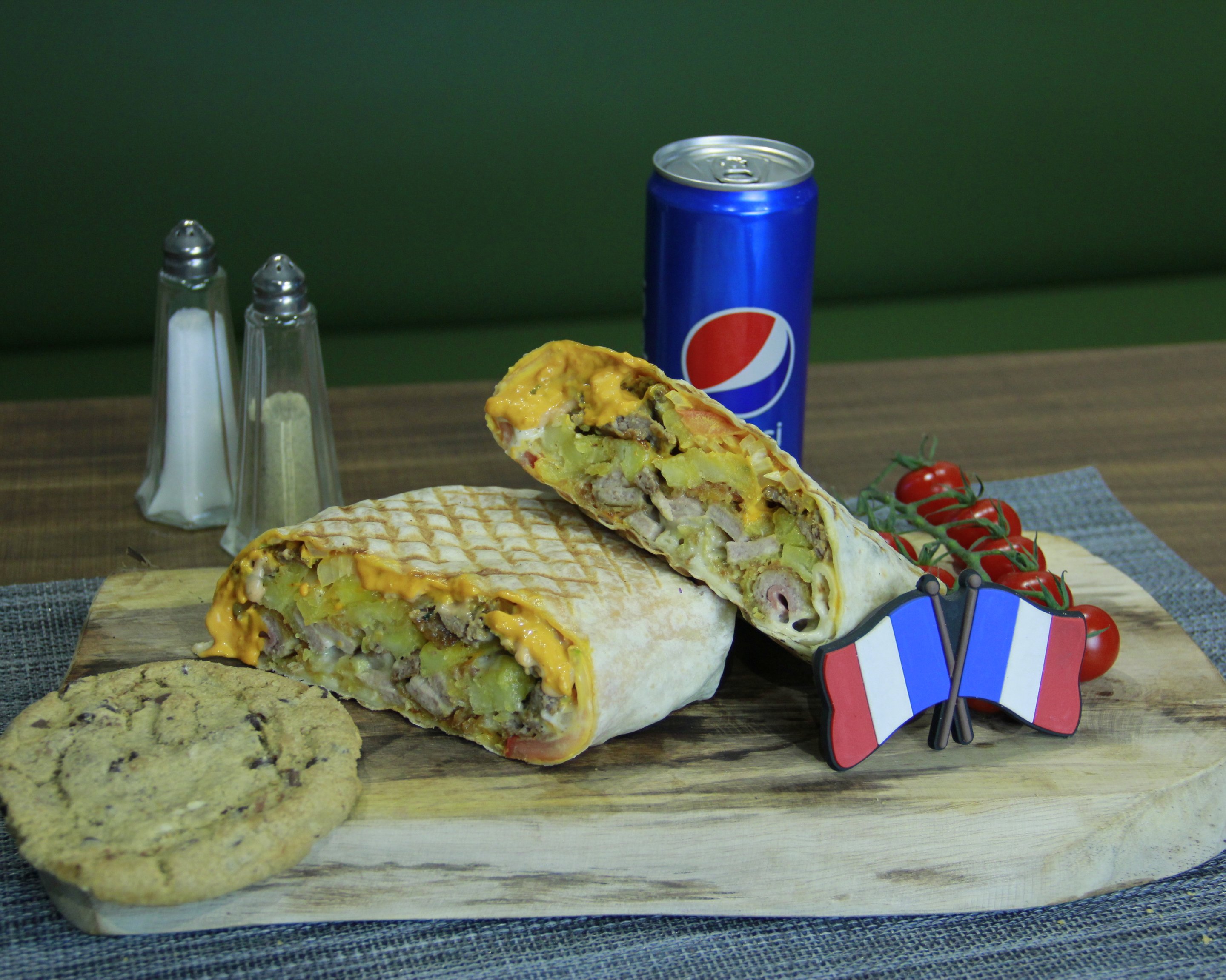 FORMULE TACOS . 🍗+🥤+🍩
