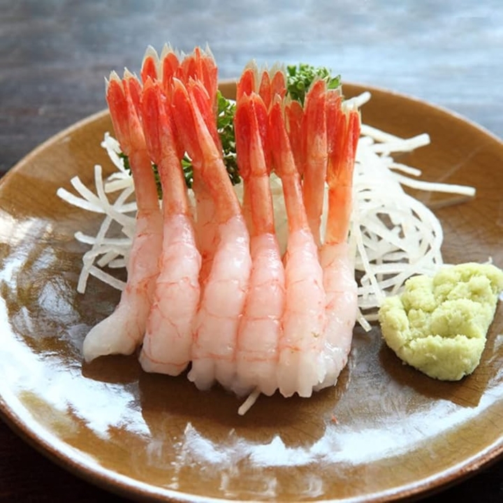 3 Pieces Sashimi "Amaebi" Sweet Shrimp.