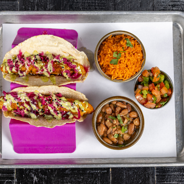 El Mandarin - Serves 10.