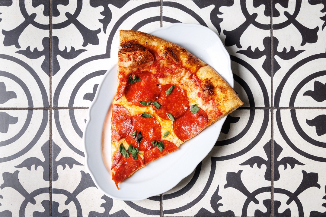 NY Pepperoni Slice.
