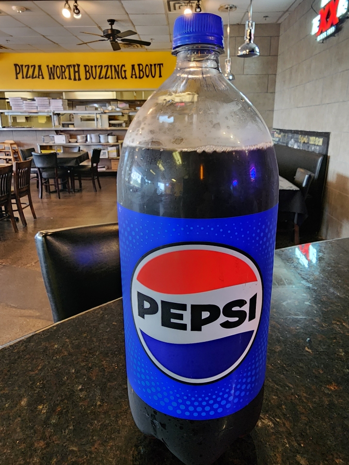 Pepsi 2 Liter.