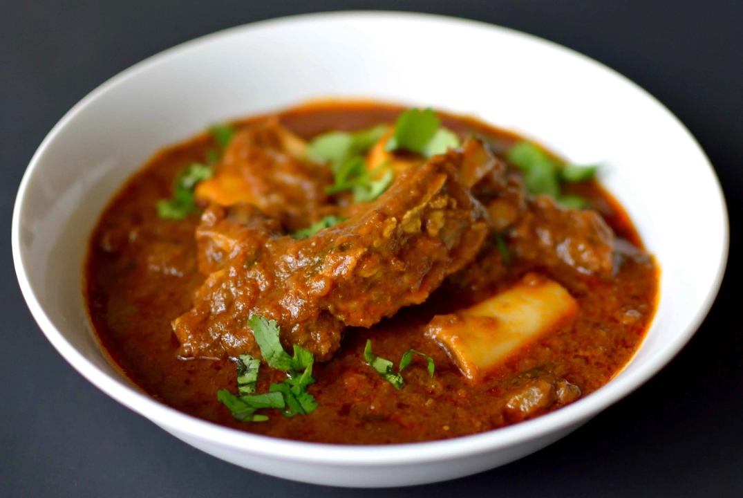 Goat Curry (Roganjosh) (Half Tray).