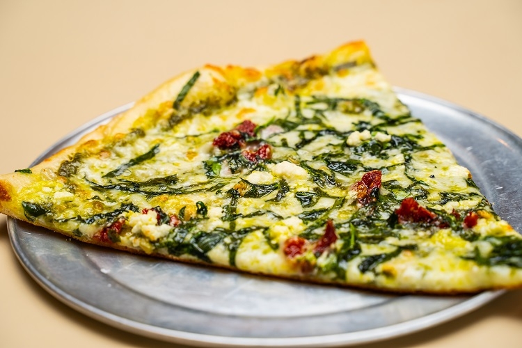 Lg. Fantasy Pizza.