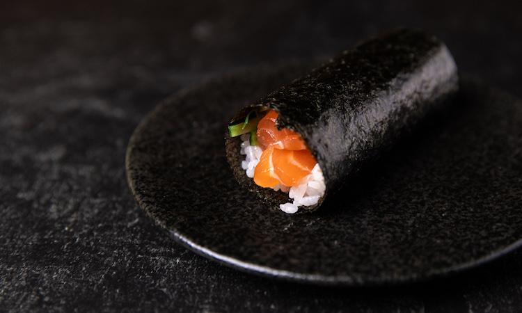 Salmon Roll.