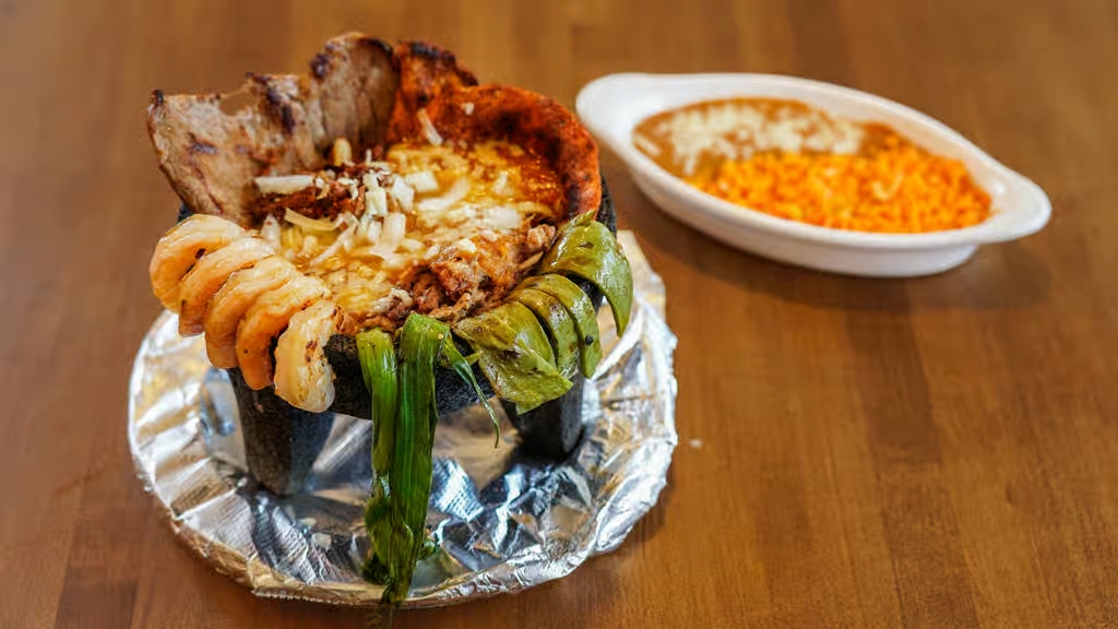 Molcajete.