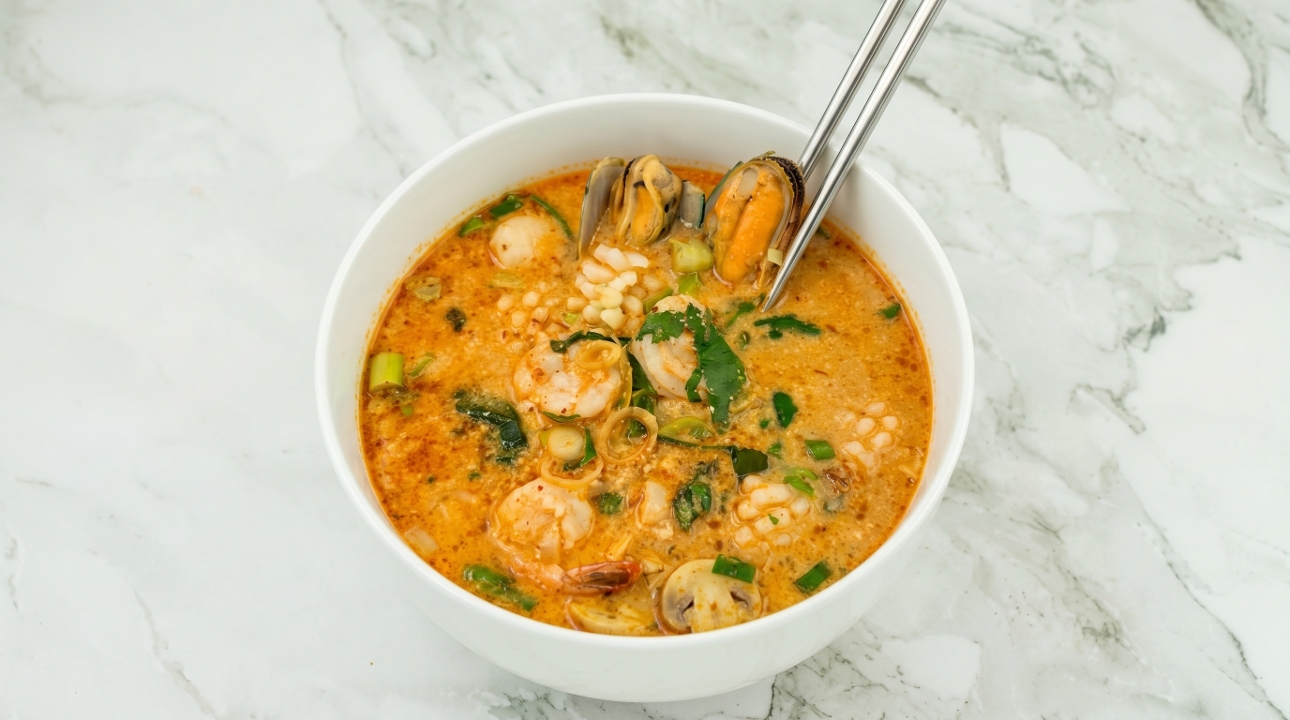 N2 Spicy Lime Broth Noodles (Tom Yum Noodles).