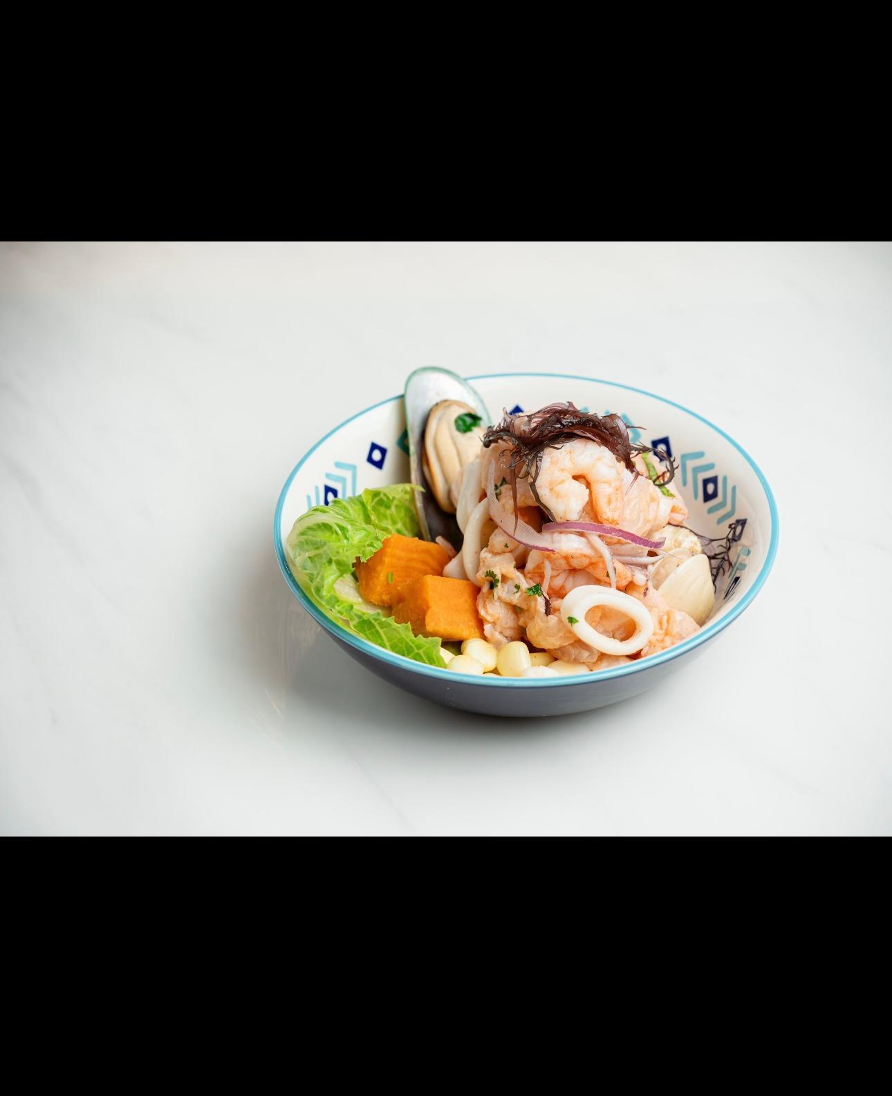 Ceviche Mixto.
