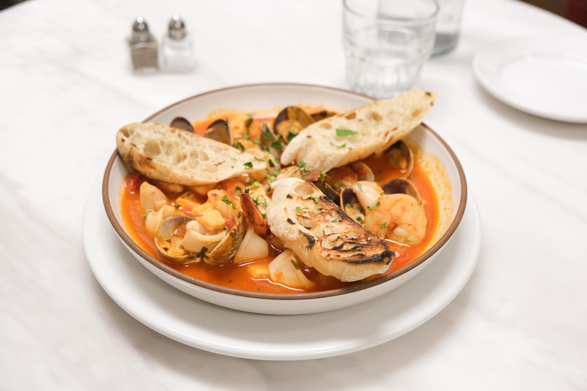 Zuppa di pesce.