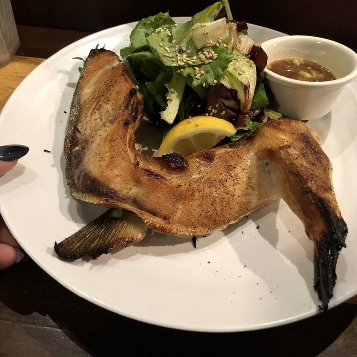 Hamachi Kama (Yellowtail Collar) set.