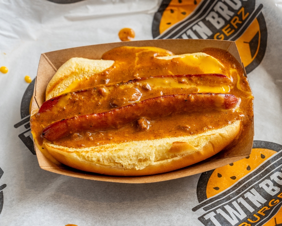Elf Hardware Chili Burger.