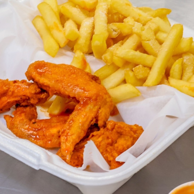 10 Flavored Wings.