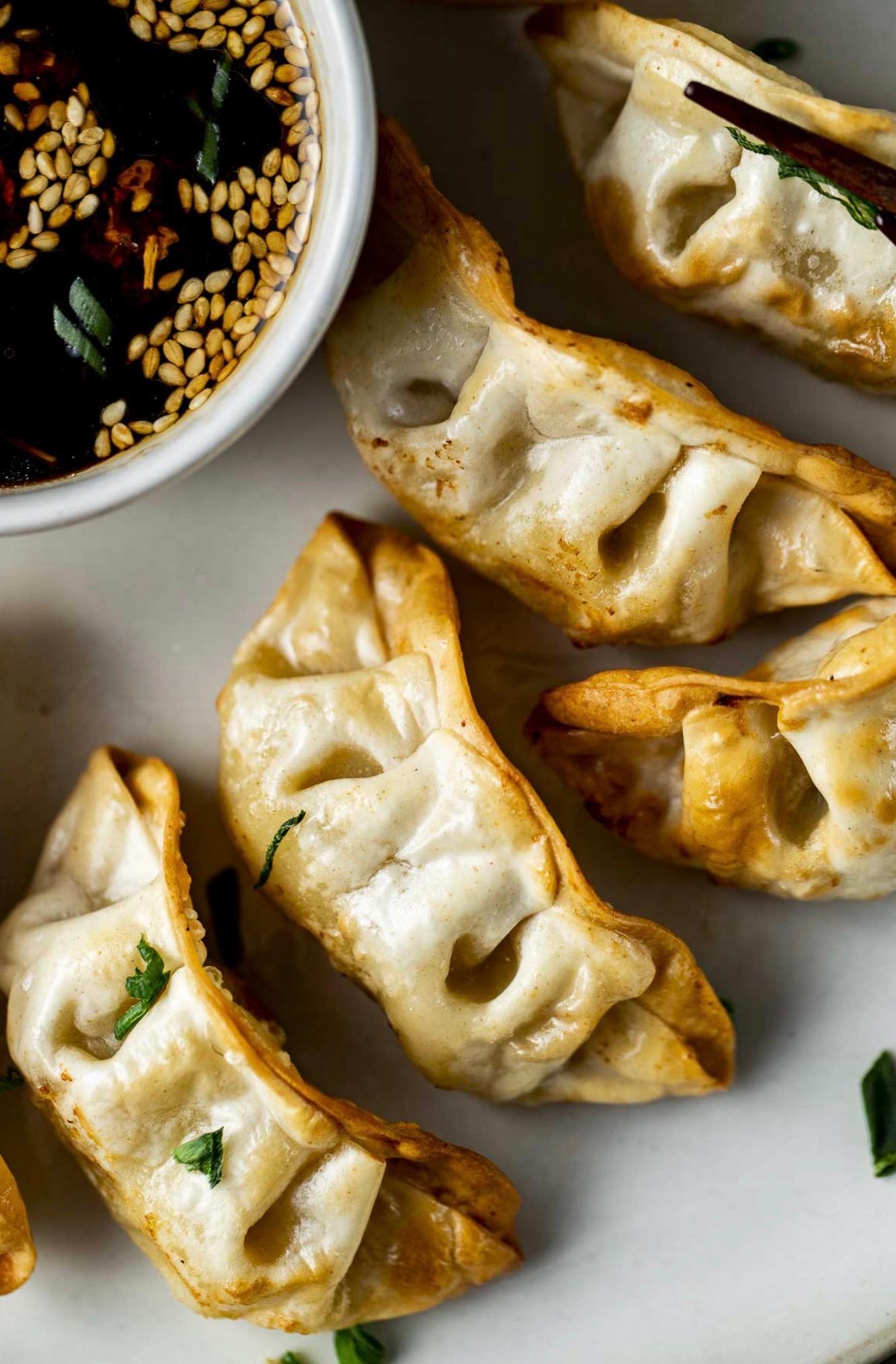 # [Fried] Pot Stickers Chicken (8Pcs).