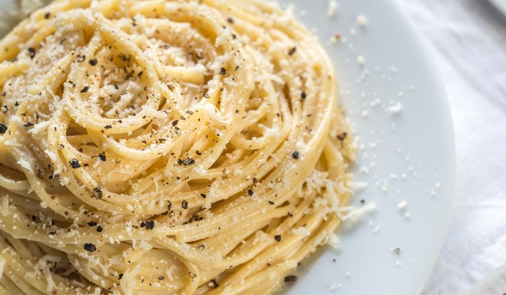 Spaghetti Cacio e Pepe.