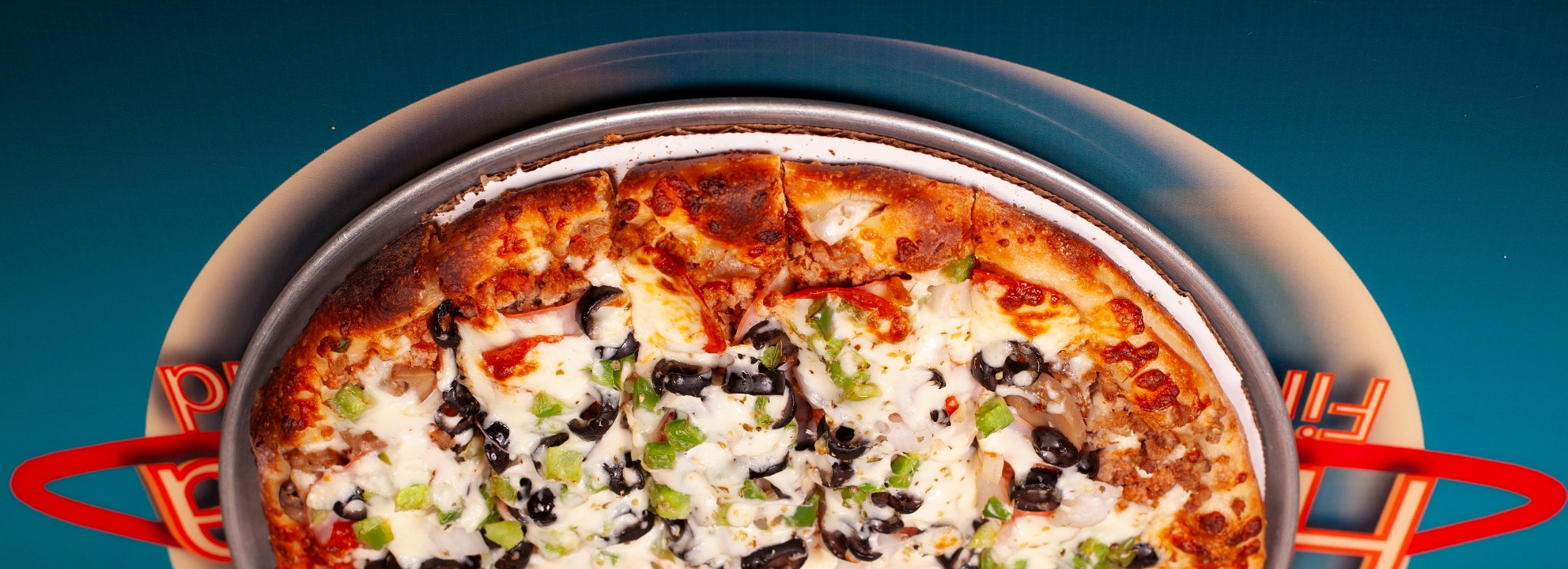 Small The Rink Pizza.