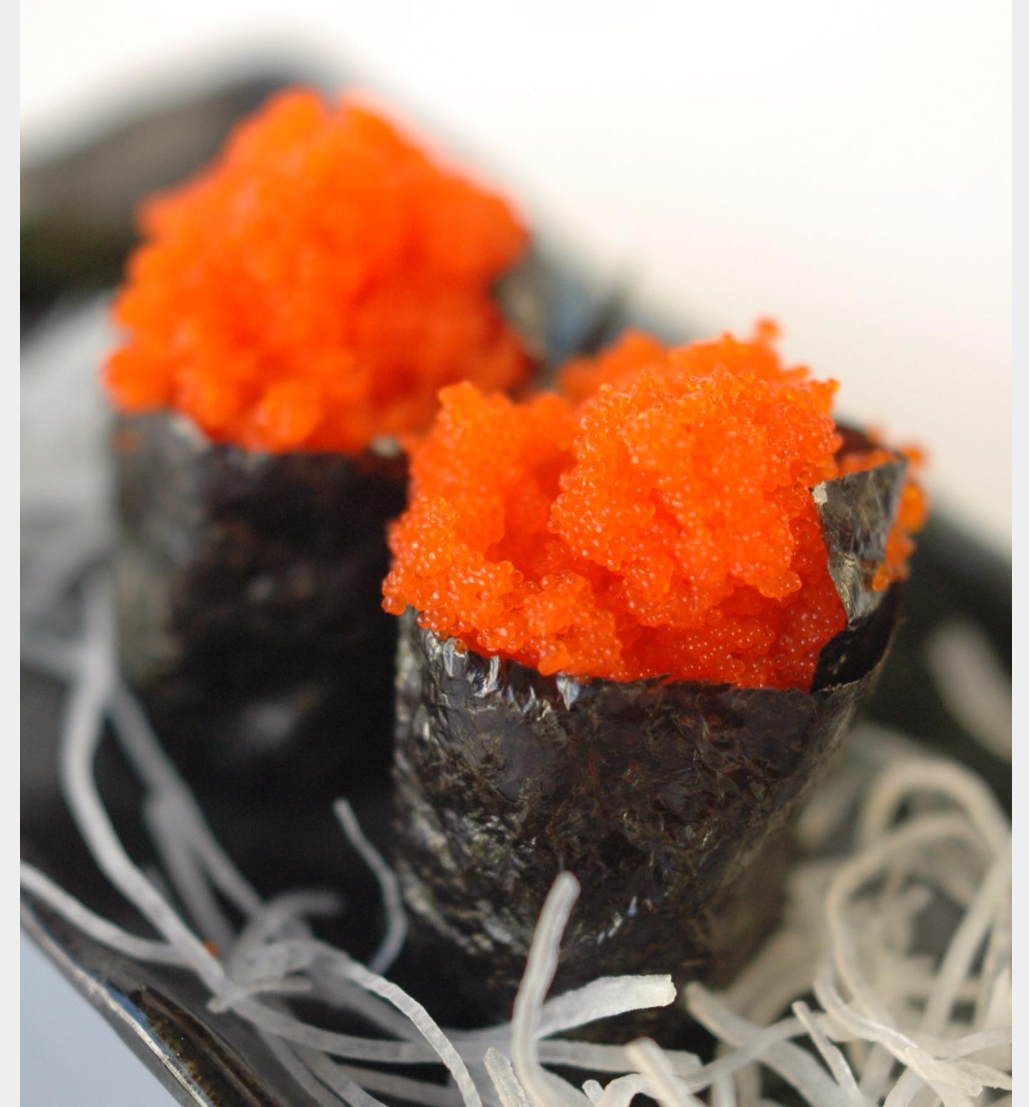 Smelt Egg/ Masago Sushi (2pcs).