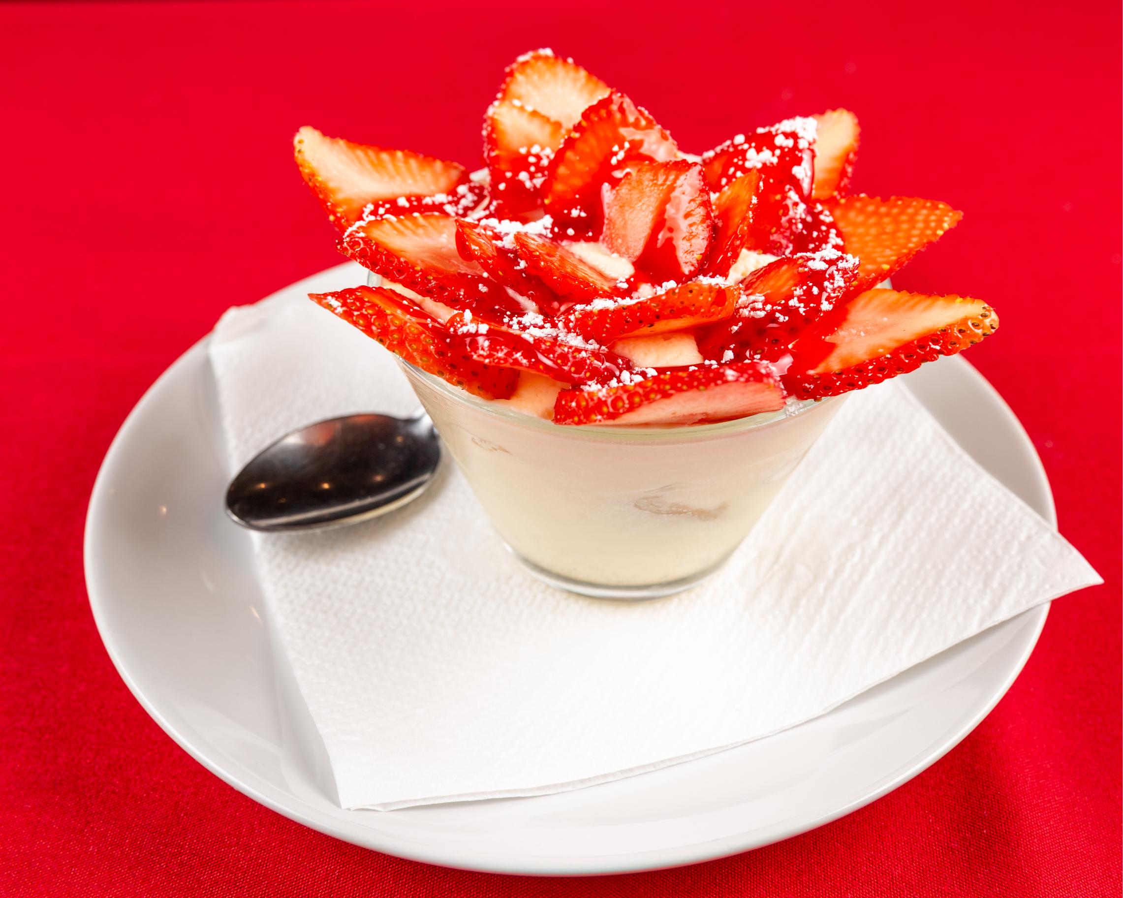 Tiramisú Fragole.
