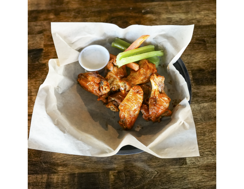 6 Traditional Wings.