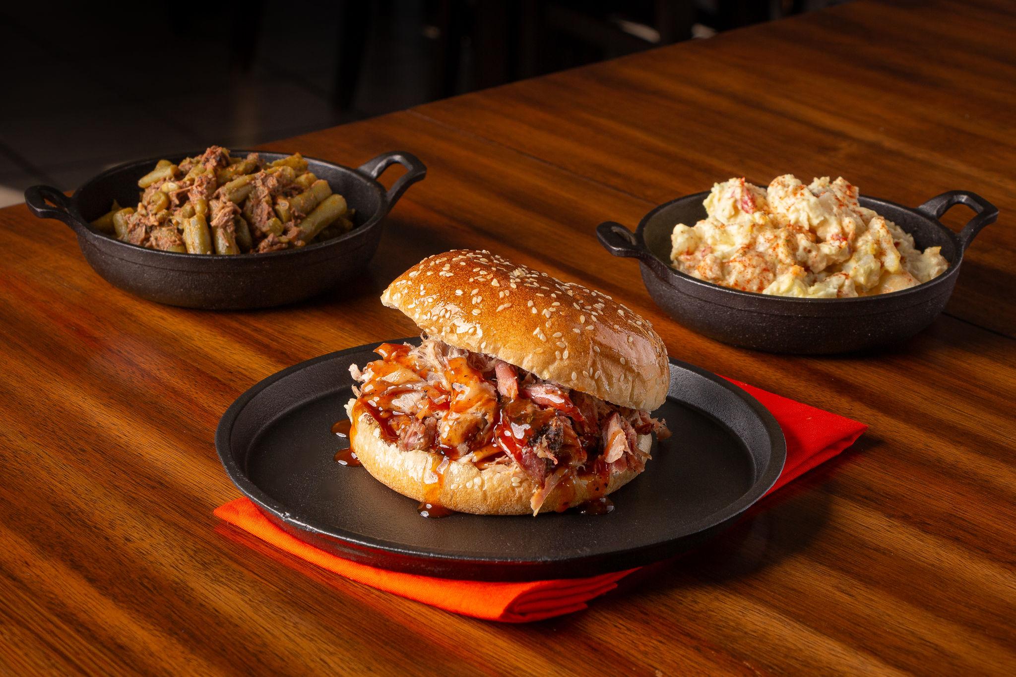 Sandwich Plate.