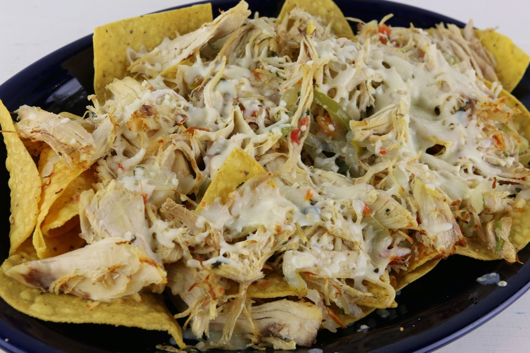 (H) Nachos Chicken.